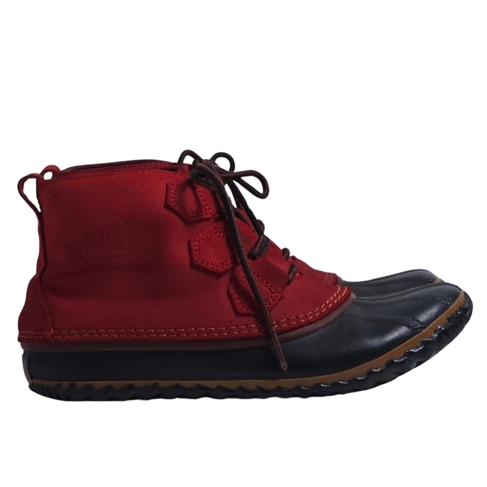 Sorel Women's Out N About Red Waterproof Leather Duck Boots Size 9